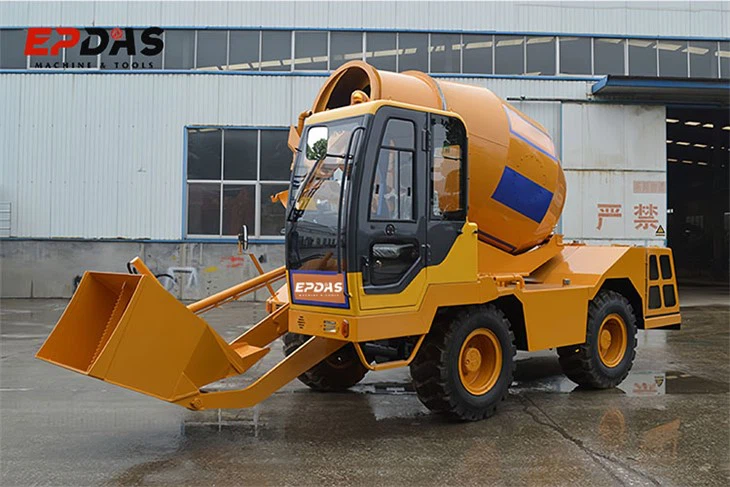 High Standard Self-loading Mixer Truck